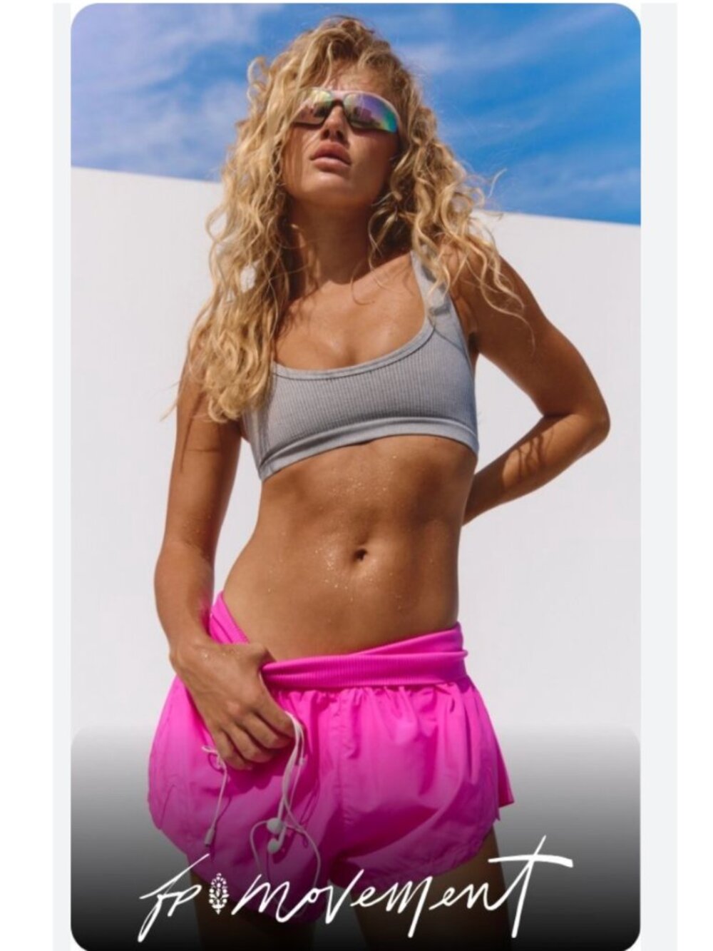 Free People: Carpe Diem Short in Fushia Flirt